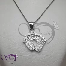 گردنبند پای کودک