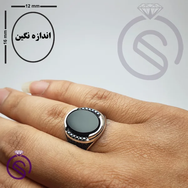 انگشتر عقیق سیاه مدل بارسلونا