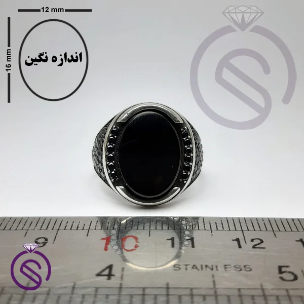 انگشتر عقیق سیاه مدل بارسلونا
