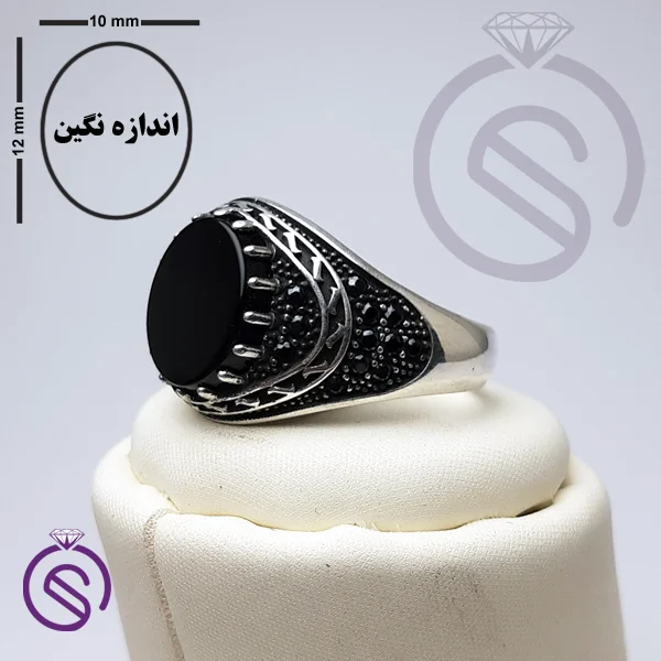 انگشتر عقیق سیاه مدل چارلز