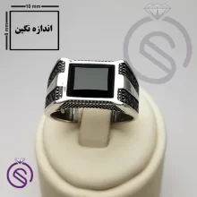 انگشتر عقیق سیاه مدل کریستوفر