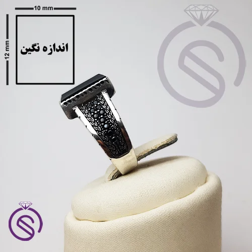 انگشتر نقره عقیق سیاه مردانه مدل تاجیک