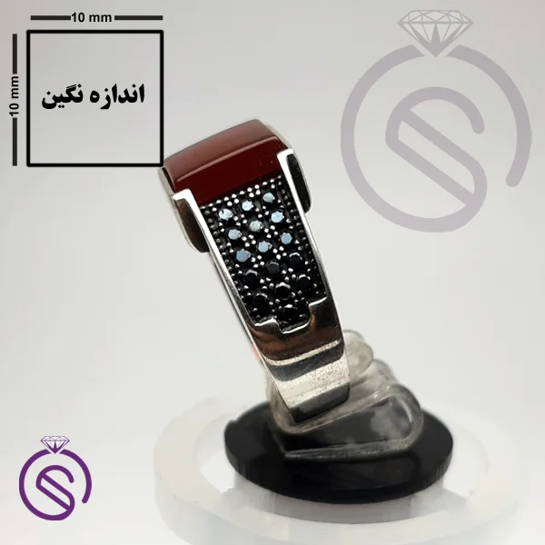 انگشتر عقیق قرمز مدل سلطنتی