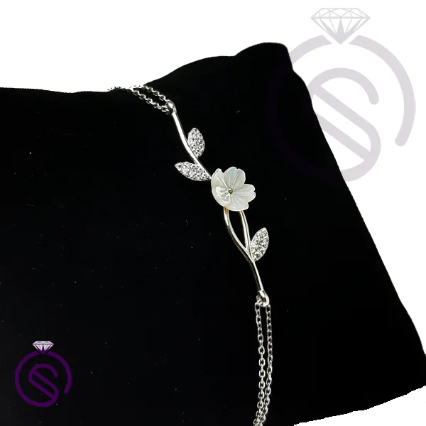 دستبند نقره صدف زنانه مدل گل