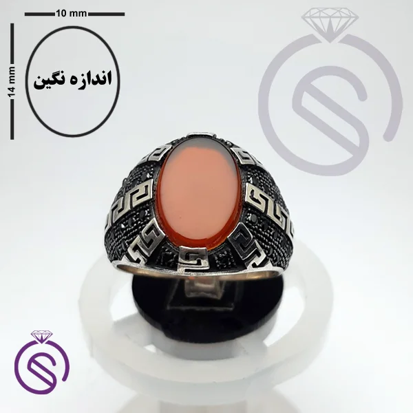 انگشتر عقیق قرمز مدل ورساچه